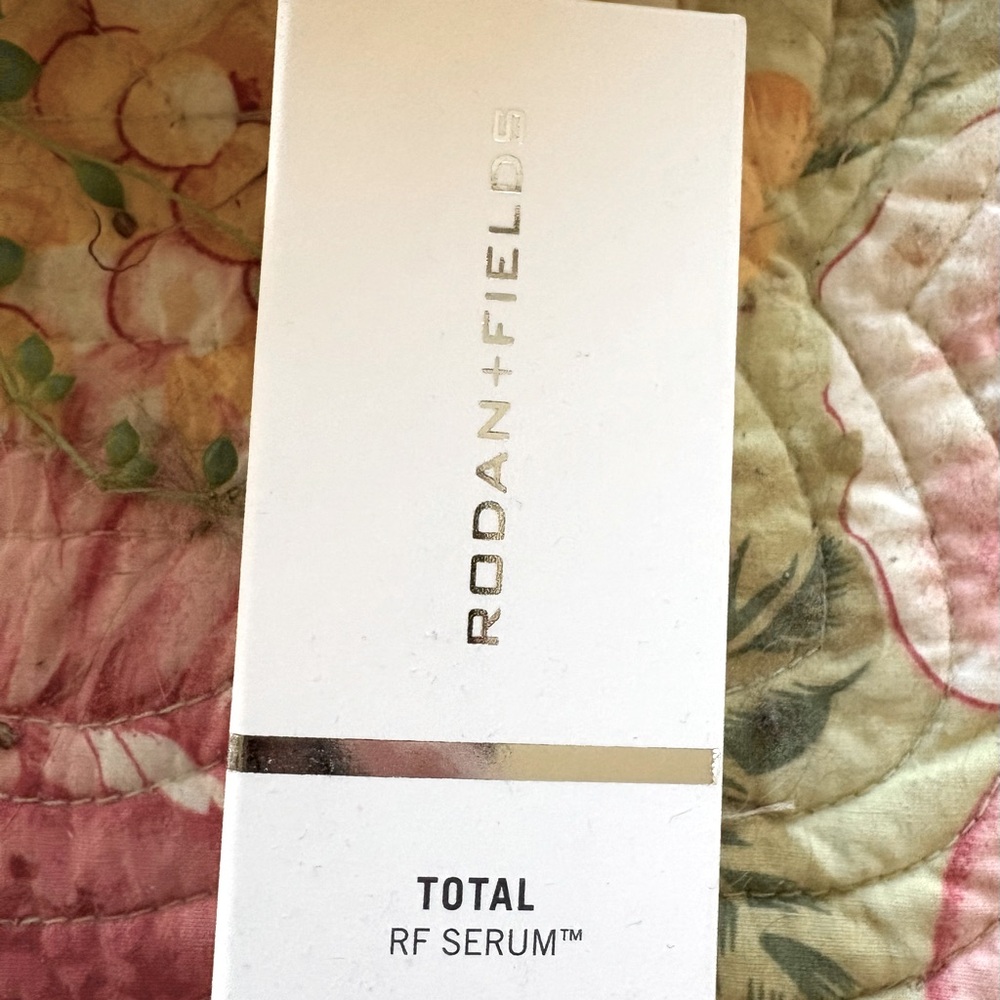NIB💙Rodan + Fields💙MINI trío - Picture 3 of 4
